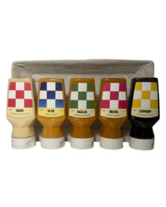 Panier garni sauces 100% Ketjep contenant une sauce mayonnaise, une sauce 1620, une sauce Dallas, une sauce Brava et une sauce Cowboy en format 300ml